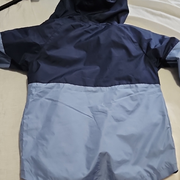NEW WITH TAGS Eddie Bauer Kids Youth Light Weight 3-in-1  Jacket Navy  Sky Blue - Picture 7 of 17
